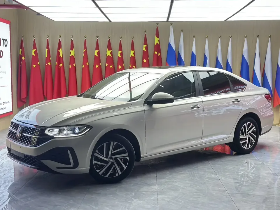 Volkswagen Lavida Lavida 2023 280TSI DSG Starry Sky Edition 2022 — photo 1, buy with delivery to Moscow