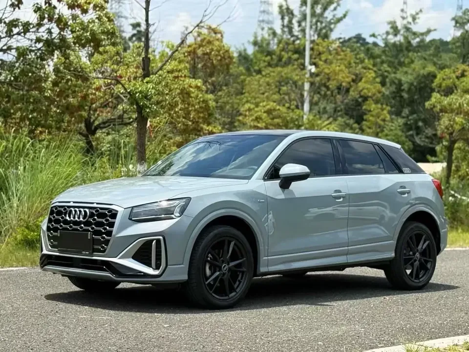 Audi Q2L Audi Q2L 2022 35 TFSI Progressive Dynamic 2023 — photo 1, buy with delivery to Moscow