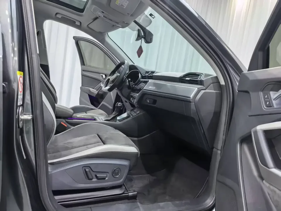 Audi Q3 Audi Q3 2022 35 TFSI Stylish Dynamic 2022 — thumbnail 5