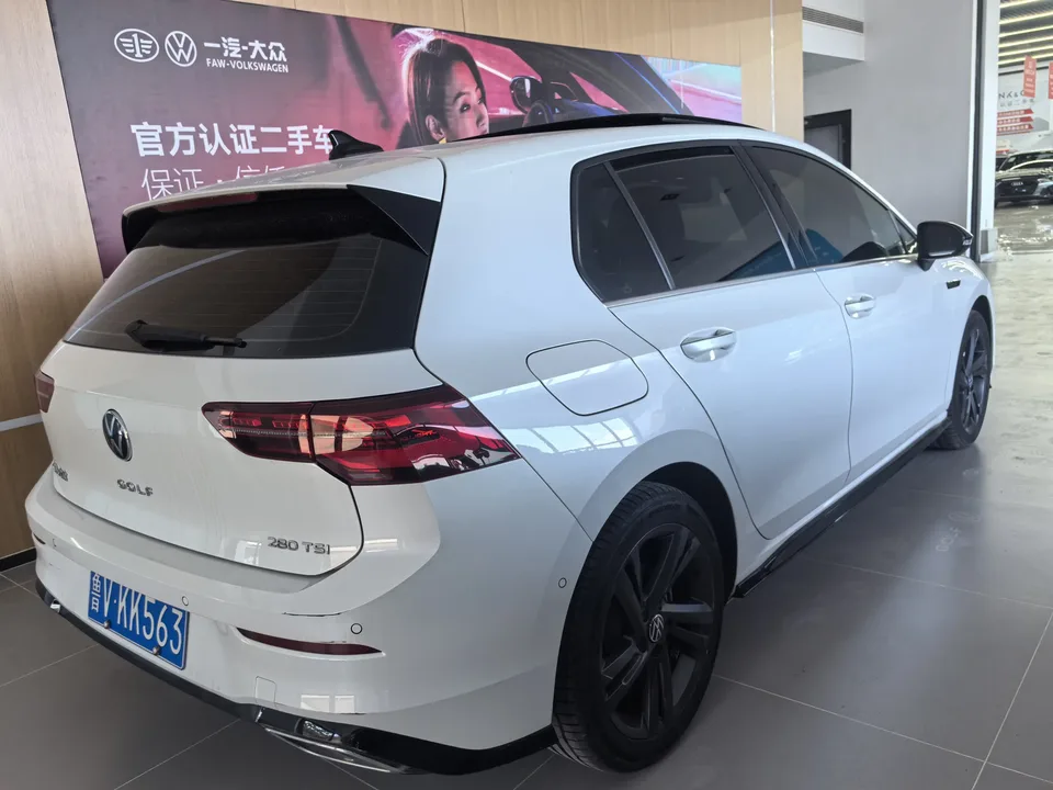 Volkswagen Golf golf 2021 280TSI DSG R-Line 2022 — thumbnail 2