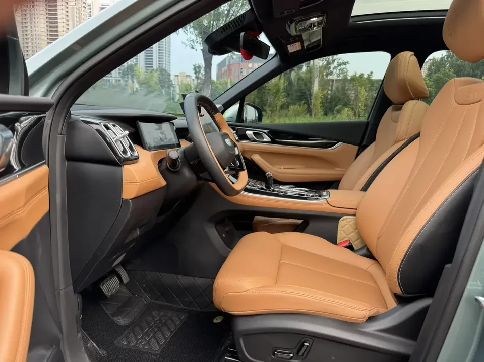 Geely Atlas L Boyue L 2025 Fourth generation 1.5TD DCT Sanhe 2025 — thumbnail 5