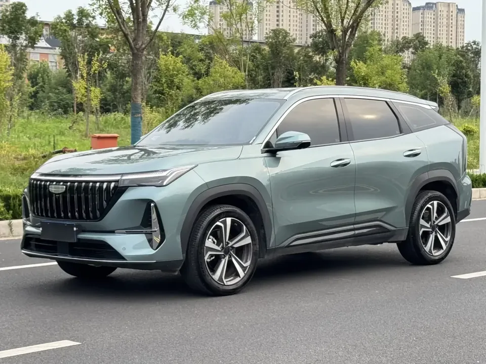 Geely Atlas L Boyue L 2025 Fourth generation 1.5TD DCT Sanhe 2025 — photo 1, buy with delivery to Moscow