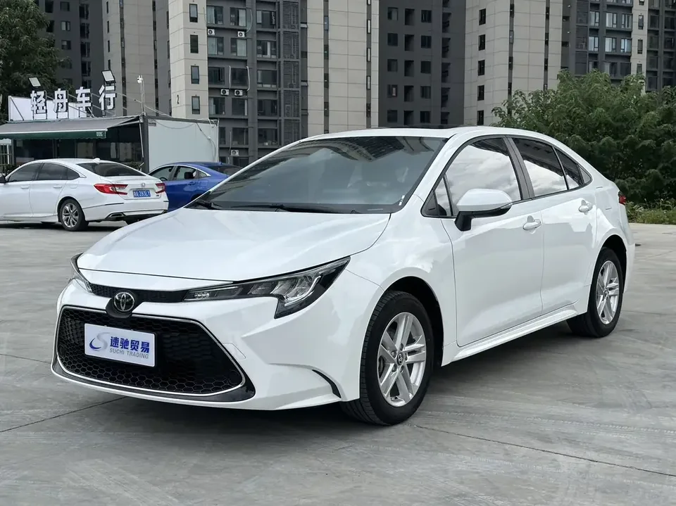 Toyota Levin Lei Ling 2021 185T CVT Deluxe Edition 2023 — photo 1, buy with delivery to Moscow