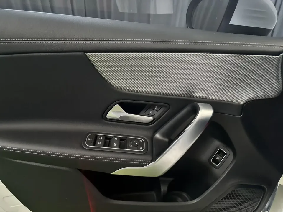 Mercedes-Benz Klasa A Mercedes Benz A Class 2022 A 180 L Sports Sedan 2022 — thumbnail 5