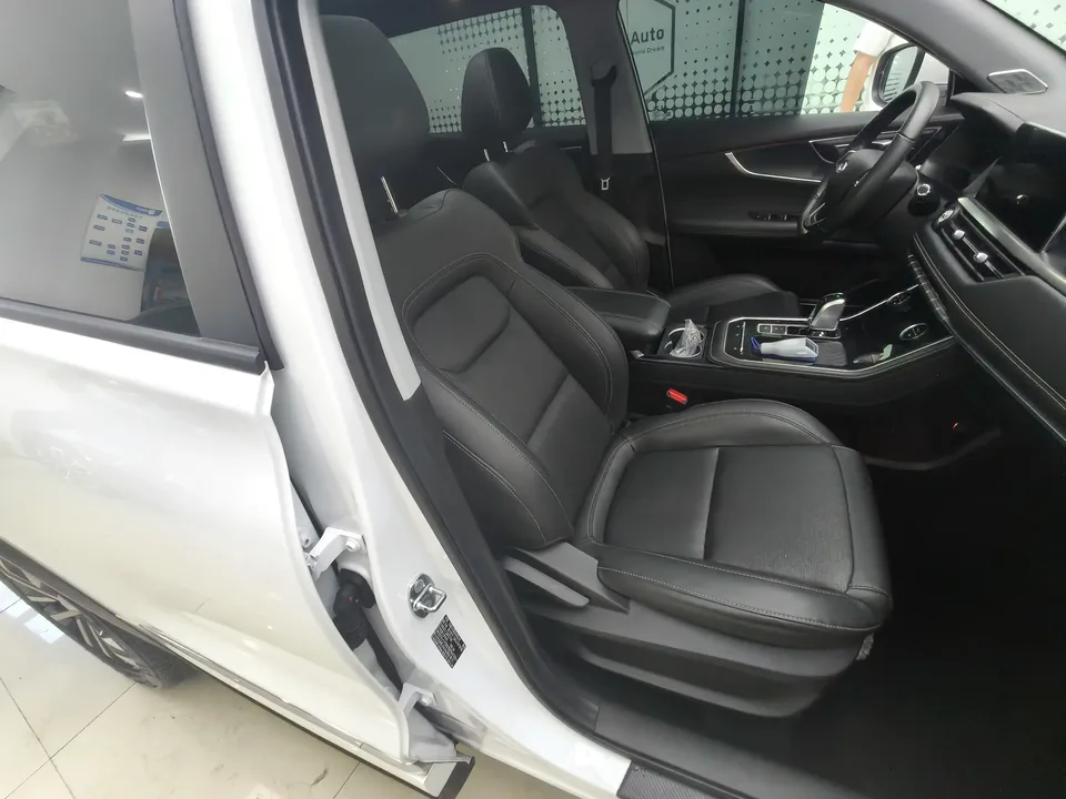 Chery Tiggo 8 Tiggo 8 2023 230TCI Automatic Advanced Edition 2023 — thumbnail 5