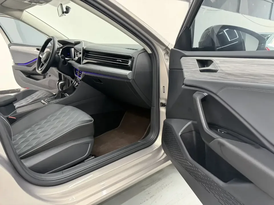 Volkswagen Sagitar Sagitar 2023 280TSI DSG Transcendence Lite 2023 — thumbnail 4