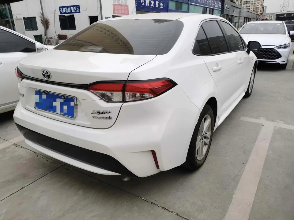 Toyota Levin Lei Ling 2022 185T CVT Technology Edition 2023 — thumbnail 2