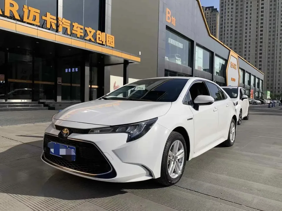 Toyota Levin Lei Ling 2022 185T CVT Technology Edition 2023 — photo 1, buy with delivery to Moscow