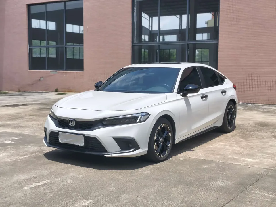 Honda CIVIC Civic 2023 HATCHBACK 240TURBO CVT Extreme Edition 2024 — photo 1, buy with delivery to Moscow