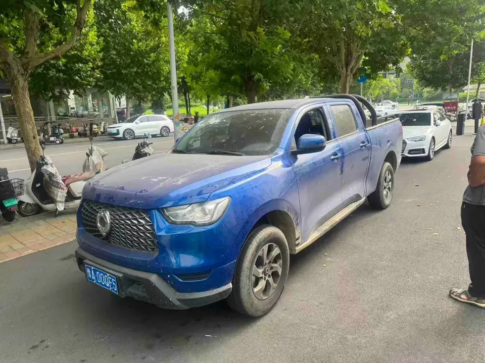 Great Wall Poer gun 2021 Commercial version 2.0T gasoline automatic two-wheel drive elite long box GW4C20B 2022 — photo 1, buy with delivery to Moscow