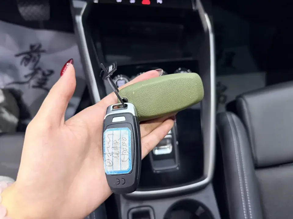 Audi A3 Audi A3 2022 Sportback 35 TFSI Stylish and sporty 2022 — thumbnail 4