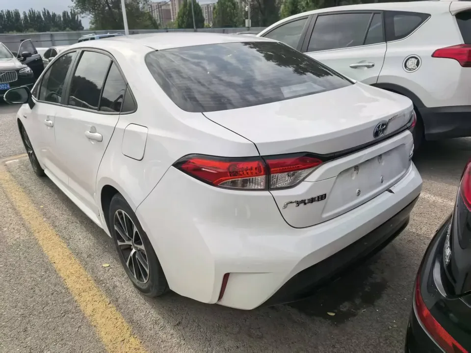 Toyota Levin Lei Ling 2023 Hybrid 1.8L Leading Edition 2024 — thumbnail 4