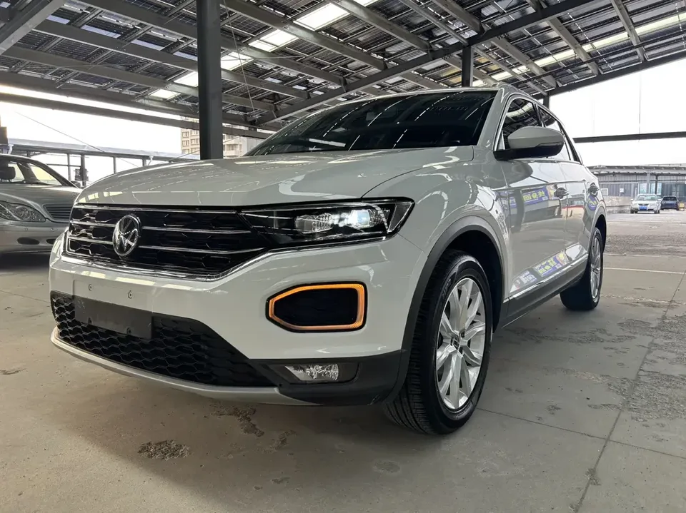 Volkswagen T-Roc TANG 2022 280TSI DSG 2WD Elite PLUS 2022 — photo 1, buy with delivery to Moscow