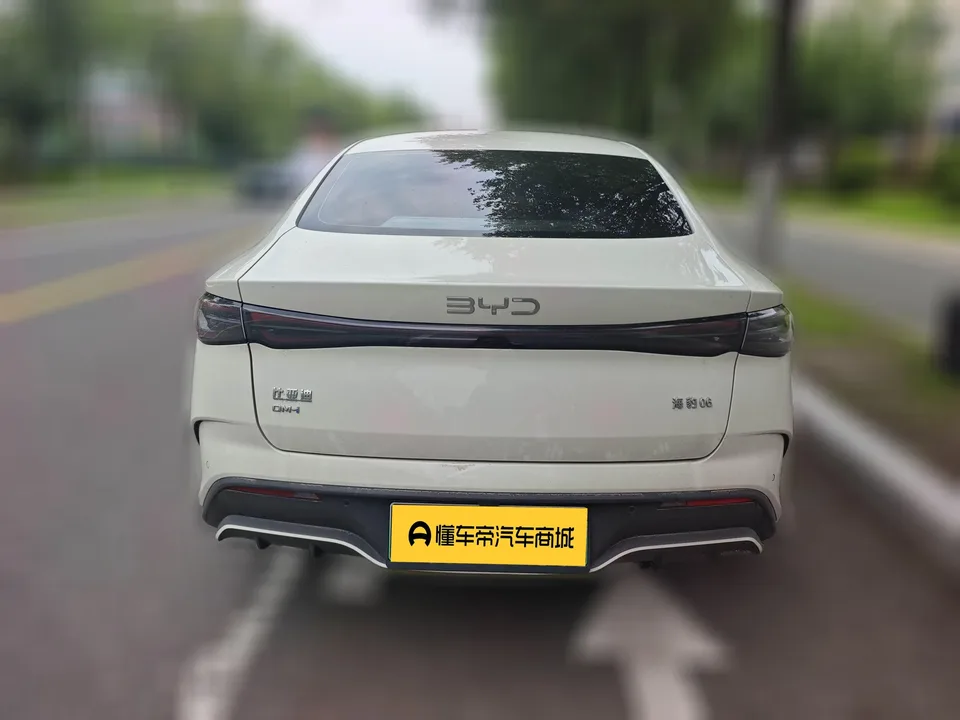 BYD Seal 06DM Seal 06DM 2024 DM-i 80KM Premium 2024 — thumbnail 2