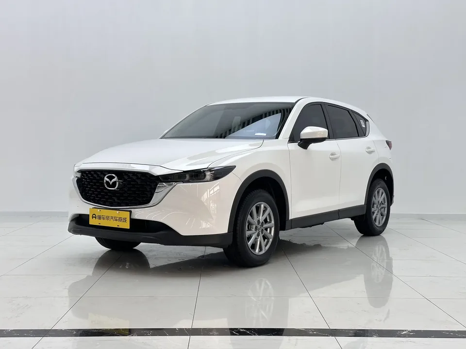 Mazda CX-5 Mazda CX-5 2024 2.0L Automatic 2WD Comfort 2025 — photo 1, buy with delivery to Moscow