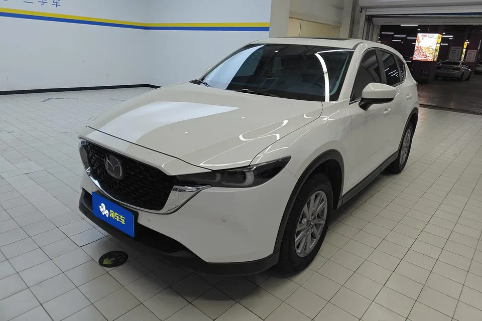 Mazda CX-5 Mazda CX-5 2024 2.0L Automatic 2WD Zhishang Pro 2025 — photo 1, buy with delivery to Moscow