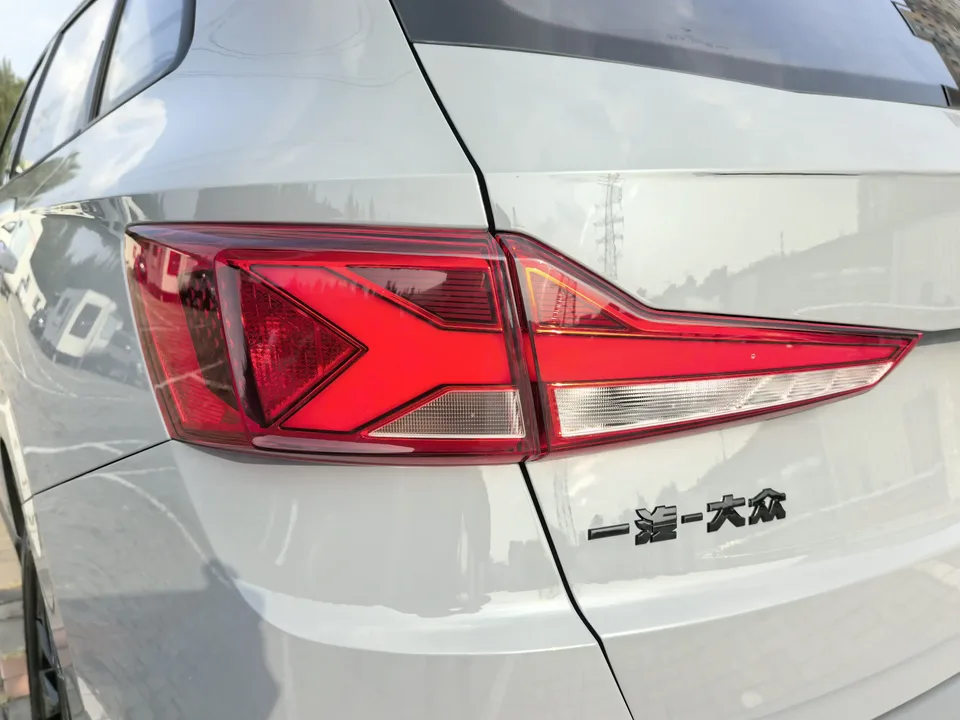 Jetta VS7 Jetta VS7 2022 280TSI Automatic High Gloss Glory Edition 2022 — thumbnail 3