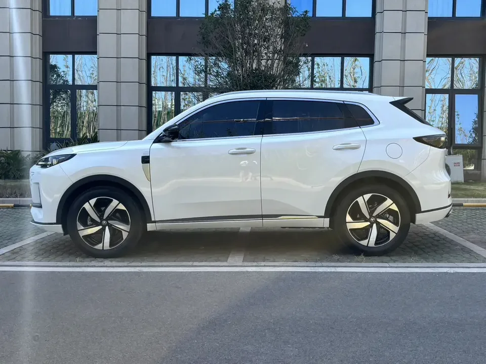 Changan CS55 Plus Changan CS55 PLUS 2024 The third generation 1.5T DCT premium model 2024 — thumbnail 4