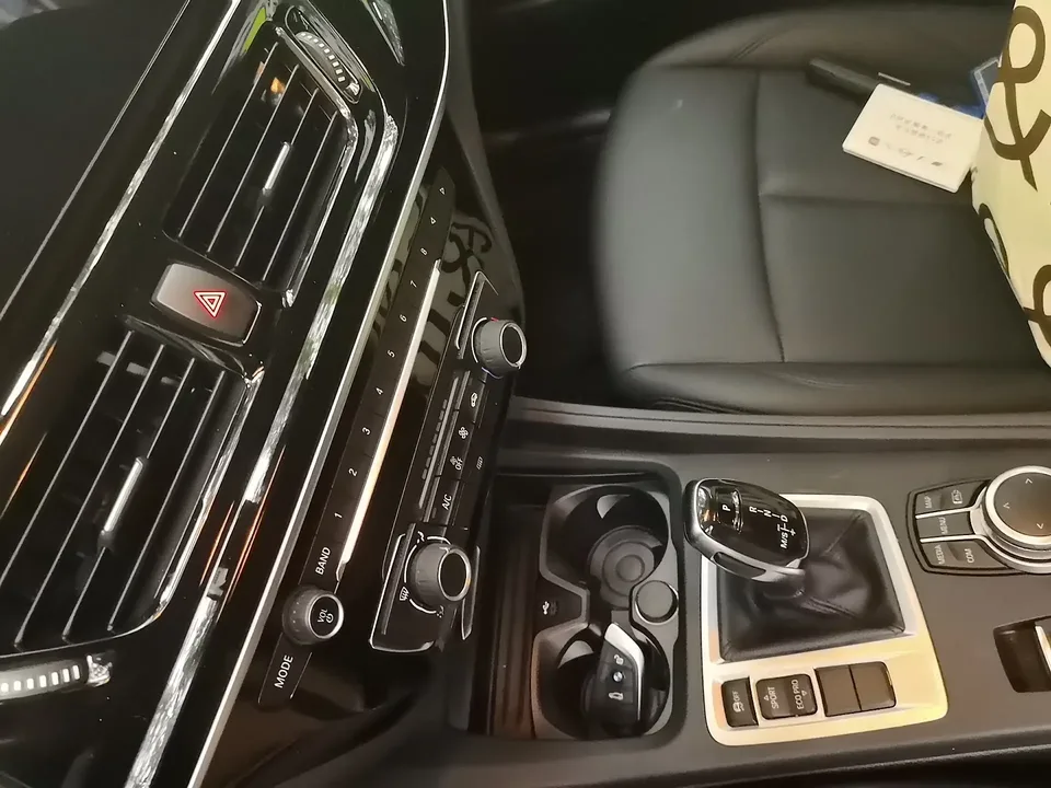 BMW 1 Series BMW 1 Series 2023 120i M Sport 2023 — thumbnail 3