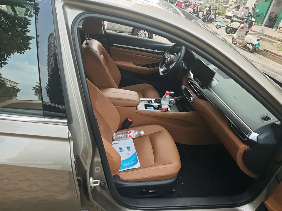Nissan Altima Sound of nature 2022 2.0L XL-TLS Enjoy Edition 2023 — thumbnail 5