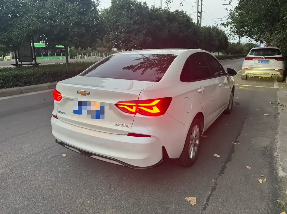 Chevrolet Monza Cruze 2024 1.5L Dual Clutch Enjoy Edition 2023 — thumbnail 2