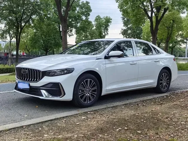 Geely Preface Xing Rui 2025 1.5T Dongfang Yao Jinghong Edition 2025 — photo 1, buy with delivery to Moscow