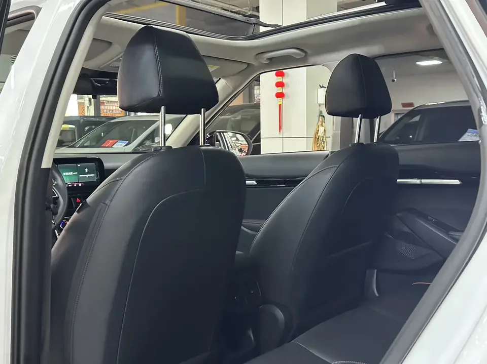 Kia Seltos Sethus 2023 1.5L IVT Deluxe Edition 2024 — миниатюра 3