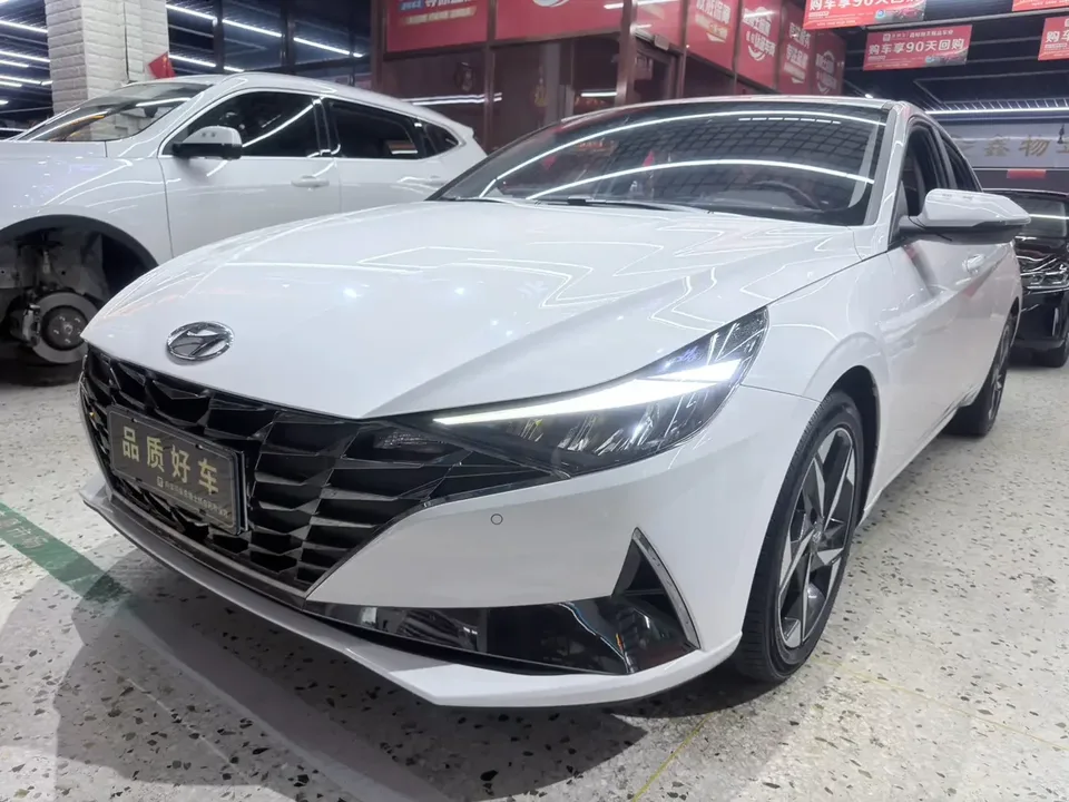 Hyundai Elantra Elantra 2022 1.5L CVT LUX Premium Edition 2022 — photo 1, buy with delivery to Moscow