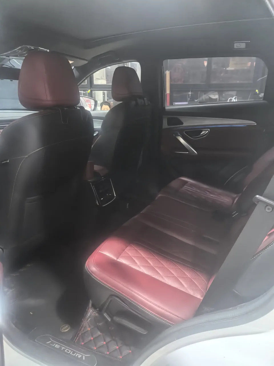 Jetour Jietu X70 PLUS Jietu X70 PLUS 2023 1.5T DCT Brave PLUS 7-seater 2023 — thumbnail 3