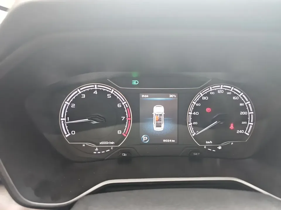 Geely Vision X6 Vision X6 2021 PRO 1.4T Automatic Premium 2022 — thumbnail 5