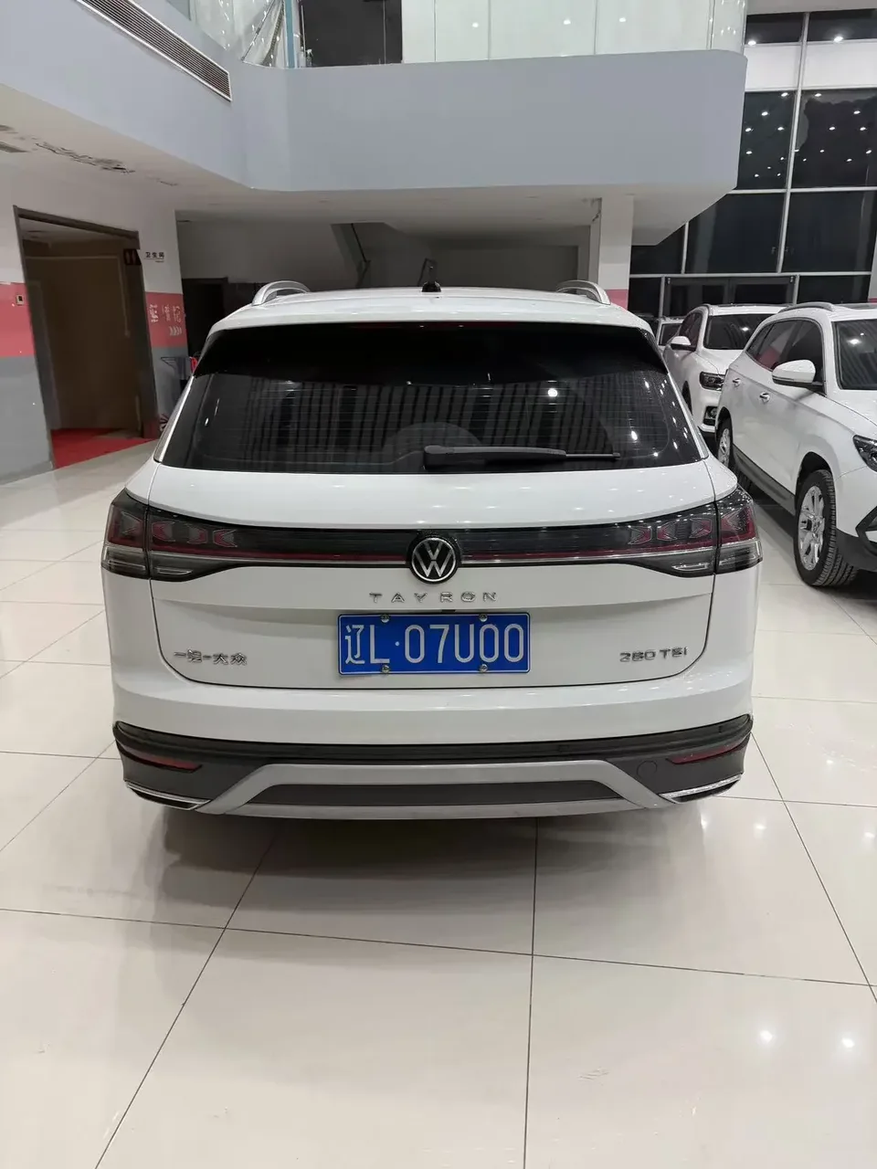Volkswagen Tayron Tanyue 2023 280TSI 2WD Luxury Plus Advanced Edition 2023 — thumbnail 2