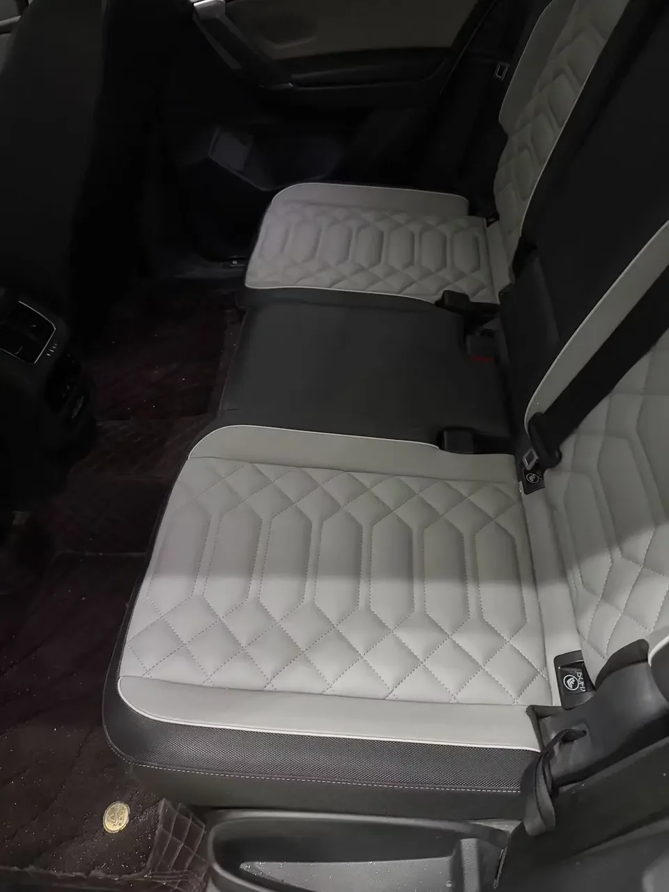 Volkswagen Tayron Tanyue 2023 280TSI 2WD Luxury Plus Advanced Edition 2023 — thumbnail 3