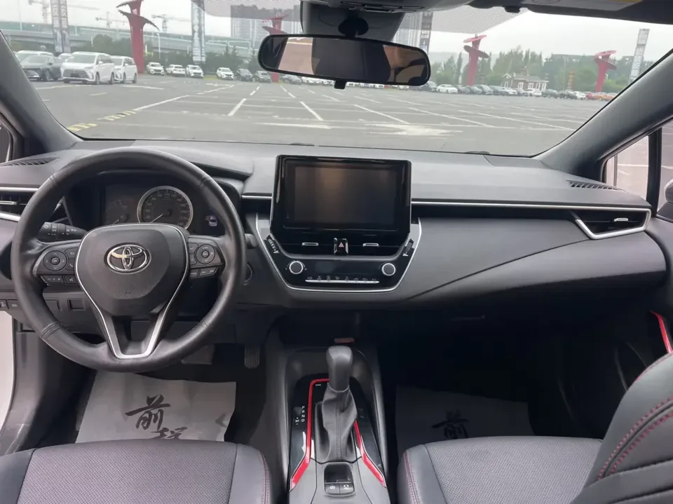 Toyota Levin Lei Ling 2022 185T CVT Sports Edition 2022 — thumbnail 3