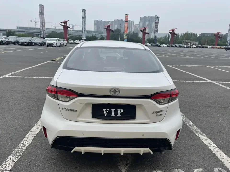 Toyota Levin Lei Ling 2022 185T CVT Sports Edition 2022 — thumbnail 5