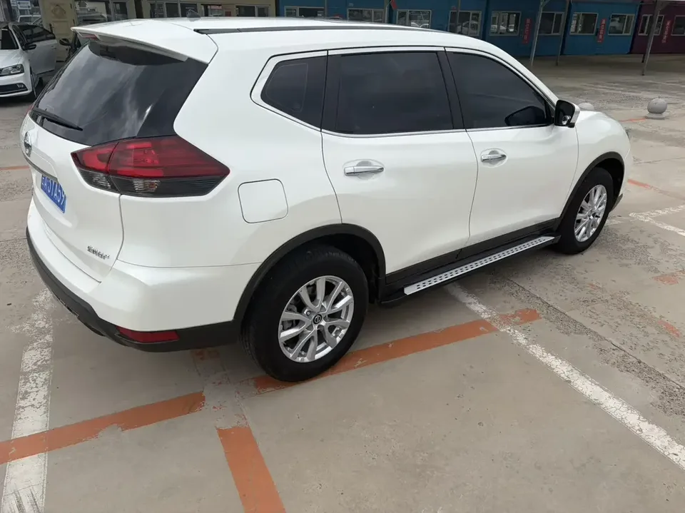 Nissan X-Trail Qijun 2022 Modified 2.0L 2WD Intelligent Link Premium Edition 2022 — thumbnail 2