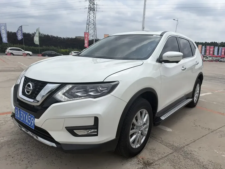 Nissan X-Trail Qijun 2022 Modified 2.0L 2WD Intelligent Link Premium Edition 2022 — photo 1, buy with delivery to Moscow