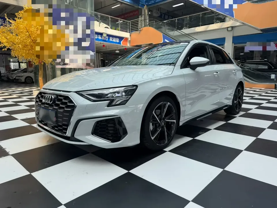 Audi A3 Audi A3 2023 Sportback 35 TFSI Stylish and sporty 2023 — photo 1, buy with delivery to Moscow