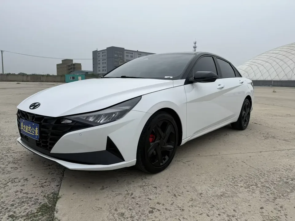 Hyundai Elantra Elantra 2022 1.5L CVT 20th SE 20th Anniversary Edition 2023 — photo 1, buy with delivery to Moscow