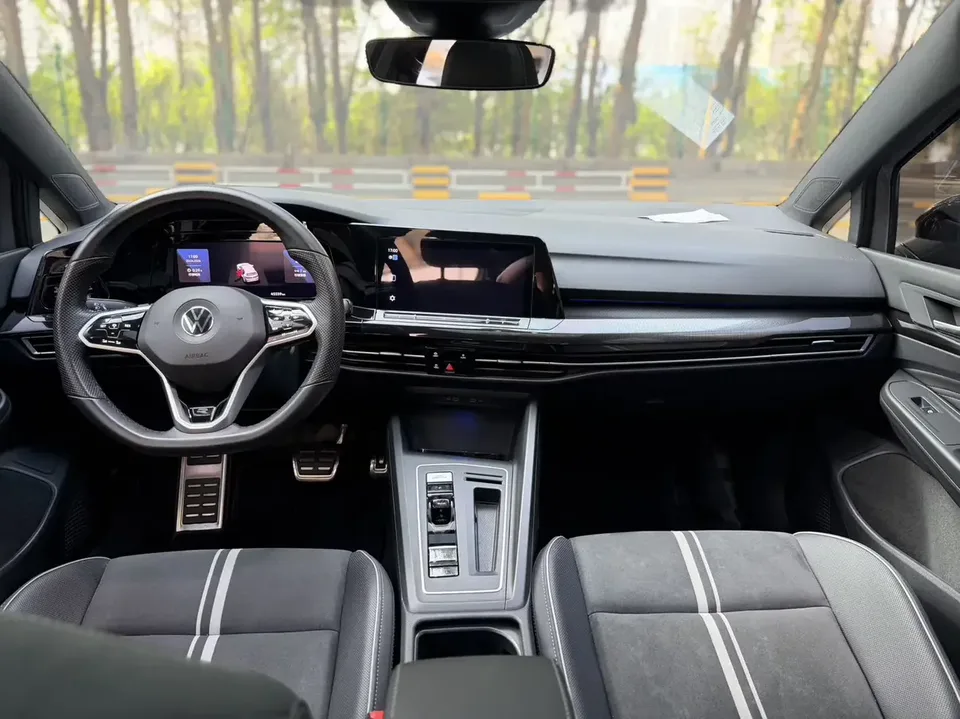 Volkswagen Golf golf 2022 280TSI DSG R-Line 2022 — thumbnail 4