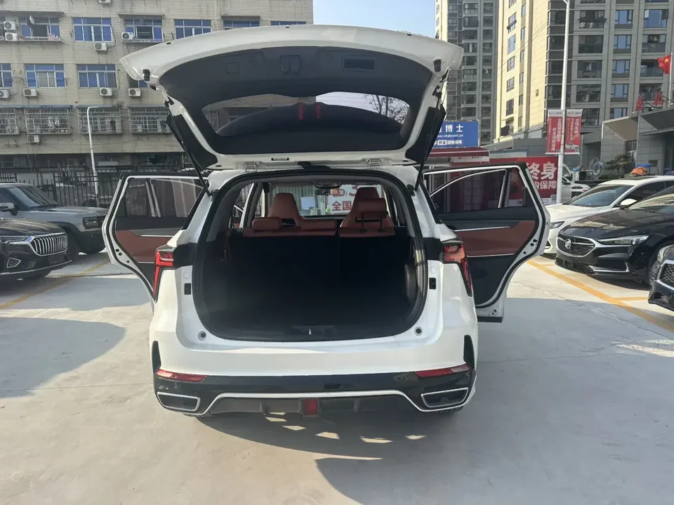 Changan CS75PLUS Changan CS75 PLUS 2023 The third generation 1.5T automatic luxury model 2024 — thumbnail 3