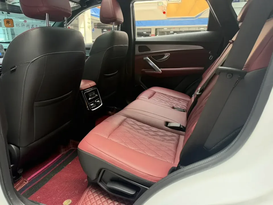 Jetour Jietu X70 PLUS Jietu X70 PLUS 2023 1.5T DCT Brave PLUS 5-seater 2023 — thumbnail 5