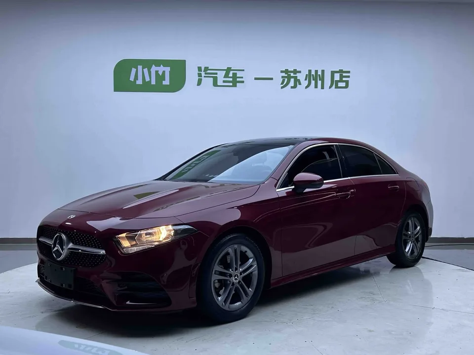 Mercedes-Benz Klasa A Mercedes Benz A Class 2022 A 180 L sports sedan facelift 2022 — photo 1, buy with delivery to Moscow