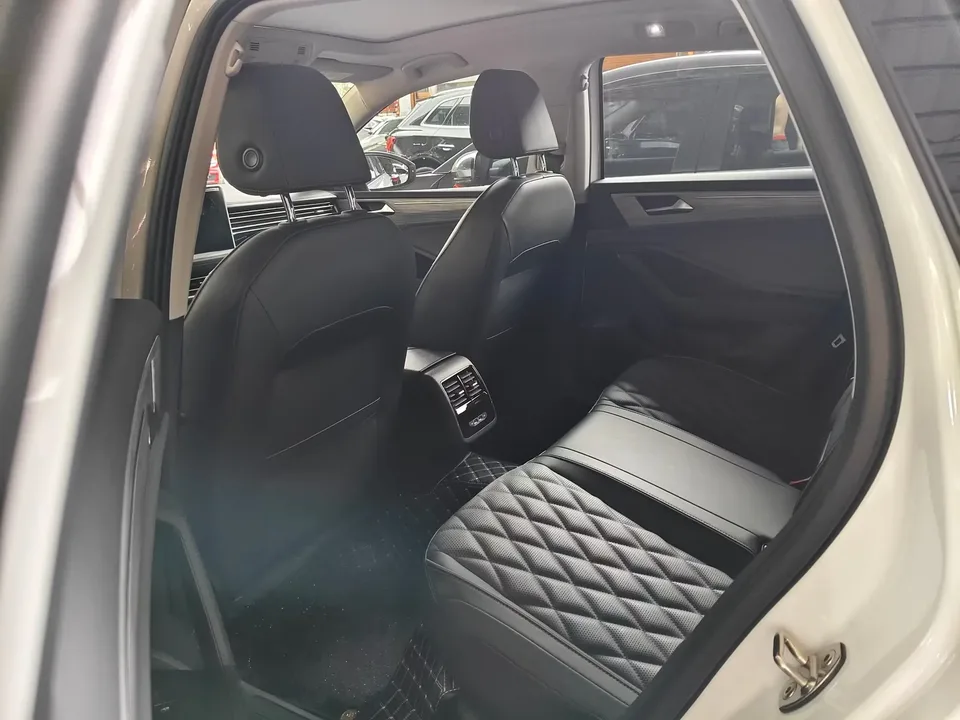 Volkswagen Sagitar Sagitar 2024 300TSI DSG Beyond Edition 2024 — thumbnail 5