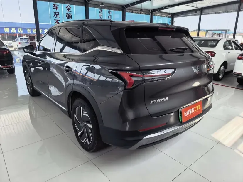Wuling Starlight S PHEV Wuling Starlight S PHEV 2024 130km Flagship 2024 — thumbnail 2