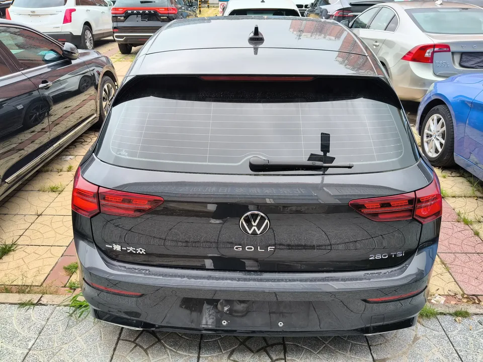 Volkswagen Golf golf 2023 280TSI DSG R-Line 2024 — thumbnail 5