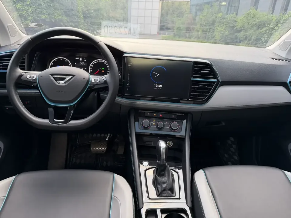 Jetta VS5 Jetta VS5 2023 280TSI Automatic High Gloss Enjoyment Edition 2024 — thumbnail 5
