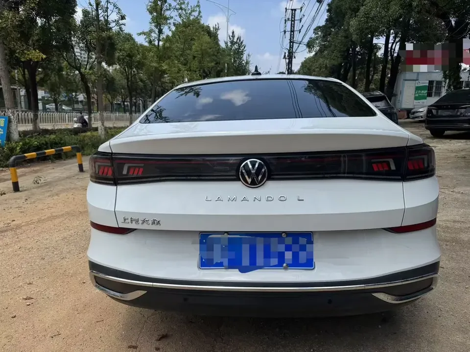 Volkswagen Lamando Lingdu 2024 Lingdu L 280TSI DSG Hot Edition 2025 — миниатюра 2