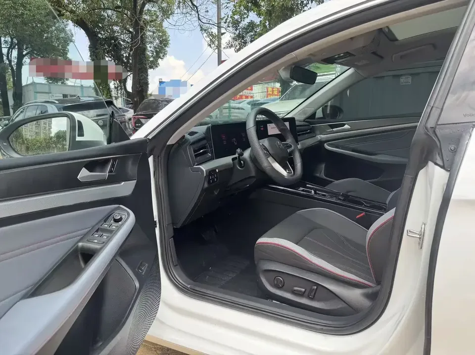 Volkswagen Lamando Lingdu 2024 Lingdu L 280TSI DSG Hot Edition 2025 — миниатюра 5