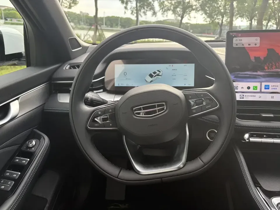 Geely Preface Xing Rui 2026 1.5T Dongfang Yao Fuyao Edition 2026 — thumbnail 4