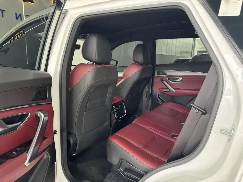 Jetour Jietu X70 PLUS Jietu X70 PLUS 2023 Ziqiang version 1.5T CVT Ziqiang MAX 5 seats 2023 — thumbnail 3